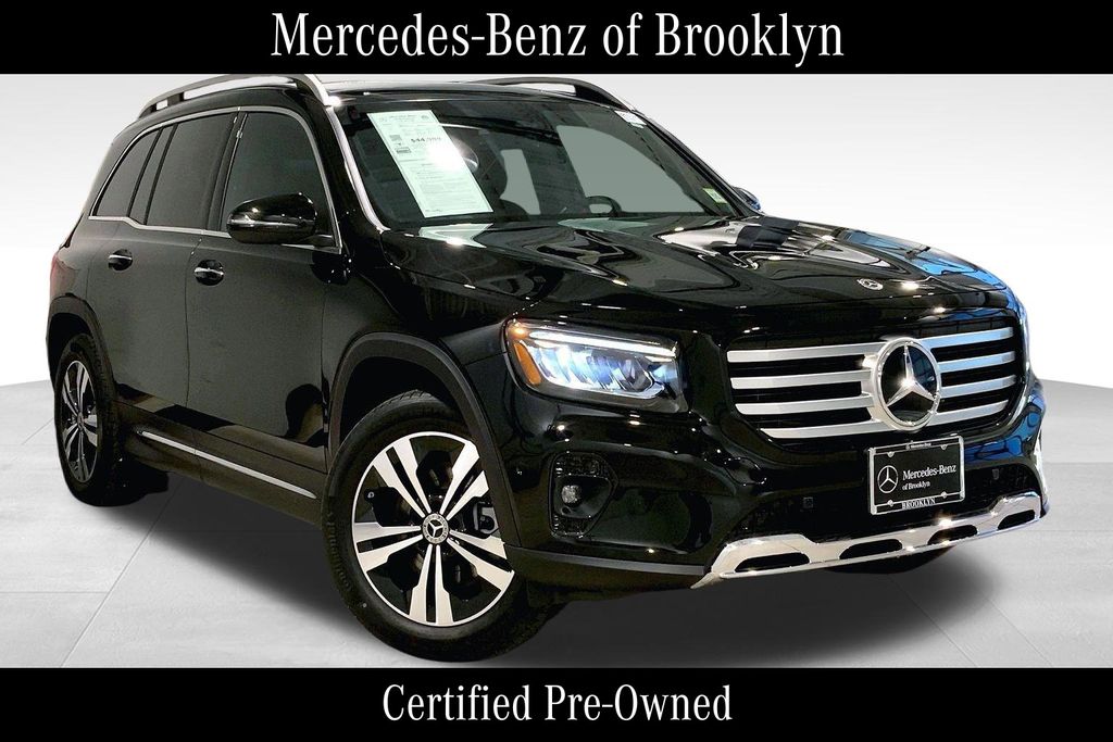 Night Black 2026 Mercedes-Benz GLB 250 4MATIC SUV / Crossover All-Wheel Drive 8-Speed Dual Clutch