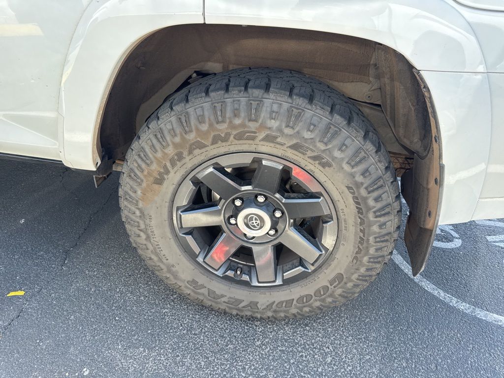 2021 Toyota 4Runner Trail 12