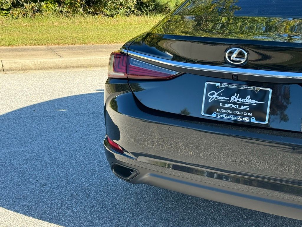 2023 Lexus ES 350 14