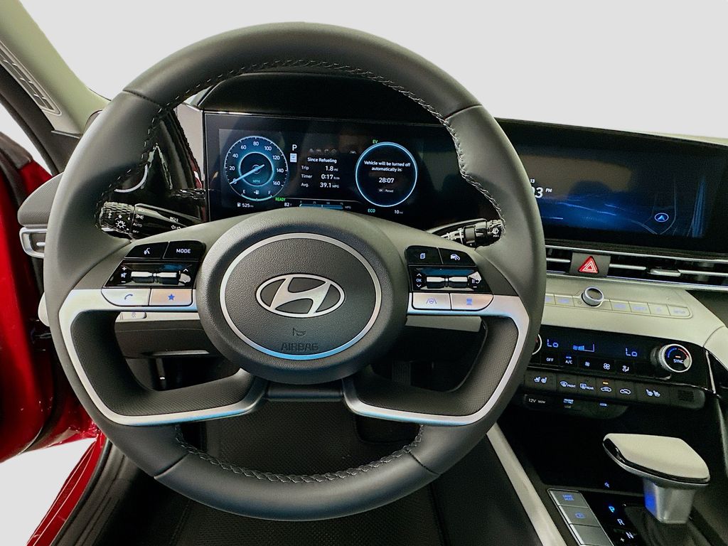 Thumbnail: 2025 Hyundai Elantra - 10