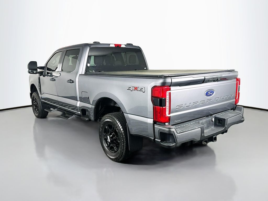 Used 2024 Gray Ford XL image 5