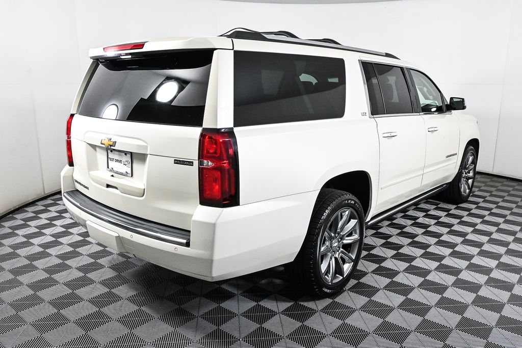 2015 Chevrolet Suburban LTZ 6