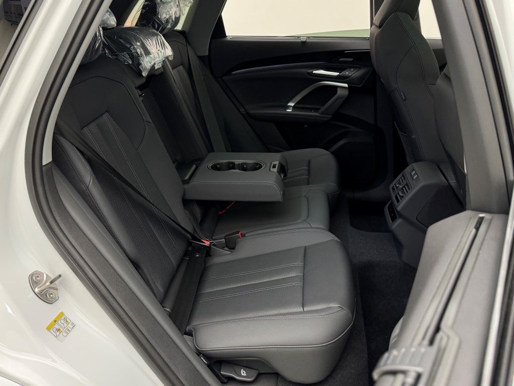 2025 Audi Q5 Premium 19