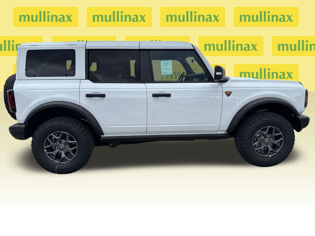 New 2025 White Ford Badlands image 17
