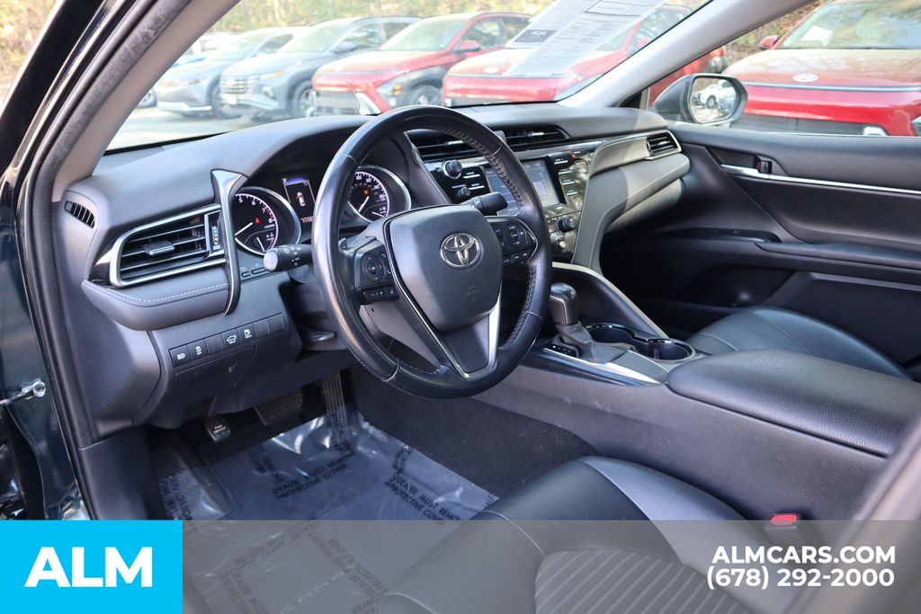 Used 2020 Blue Toyota SE image 10