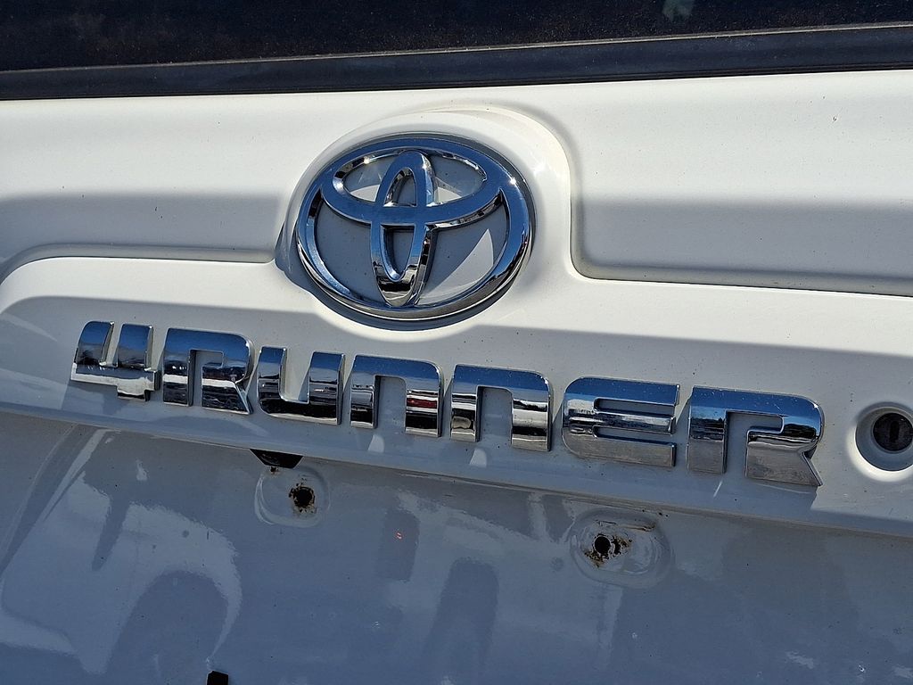 2019 Toyota 4Runner SR5 Premium White at Carlisle Cadillac Buick GMC