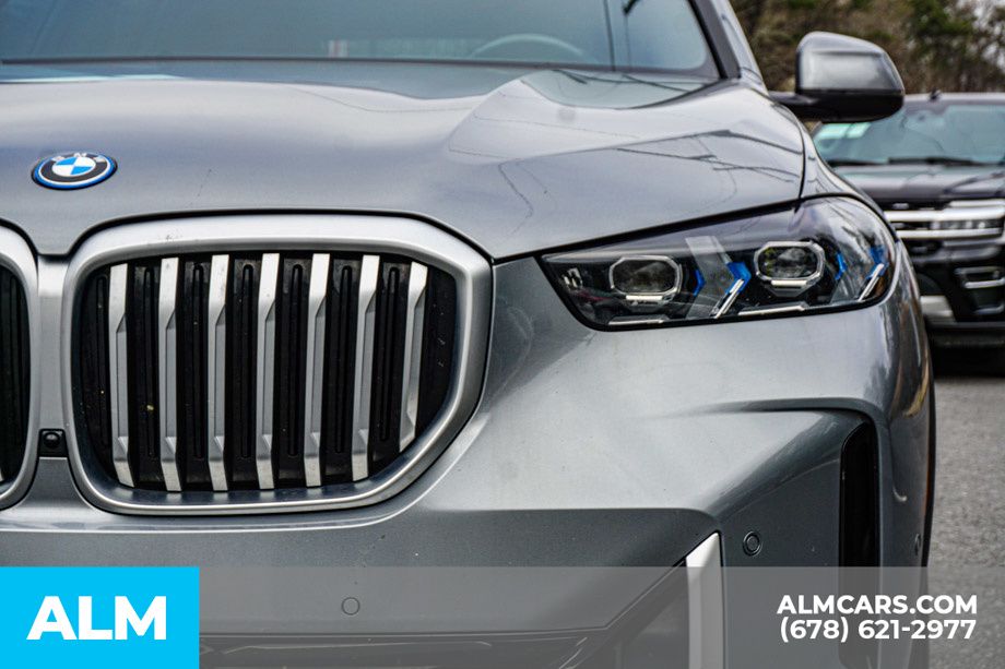 Used 2025 Gray BMW xDrive50e image 12