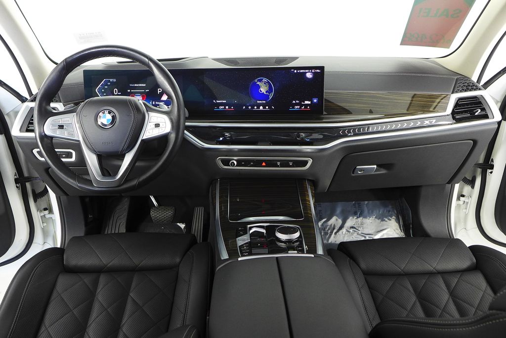 Thumbnail: 2024 BMW X7 - 26