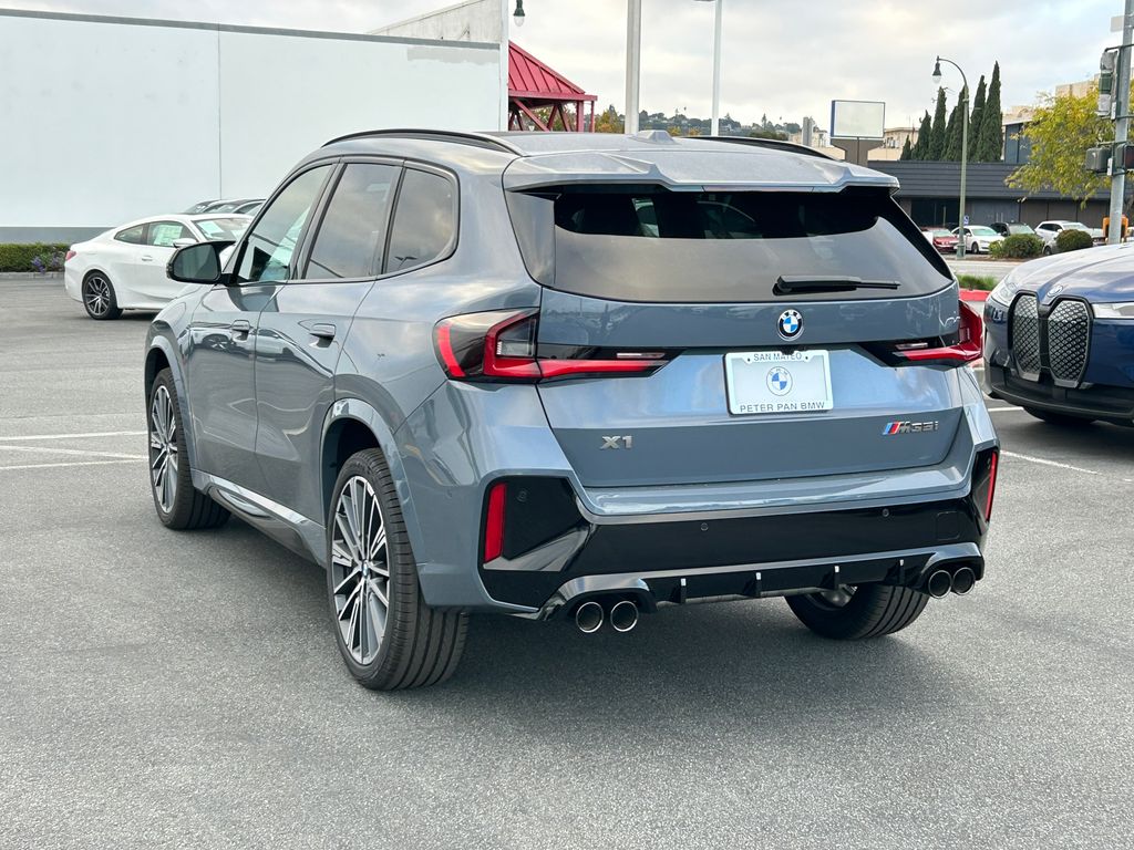 Thumbnail: 2026 BMW X1 - 3