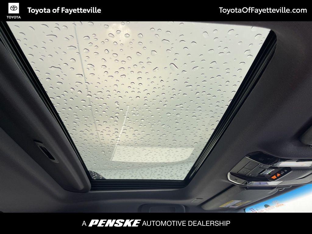 Thumbnail: 2026 Toyota Land Cruiser - 13