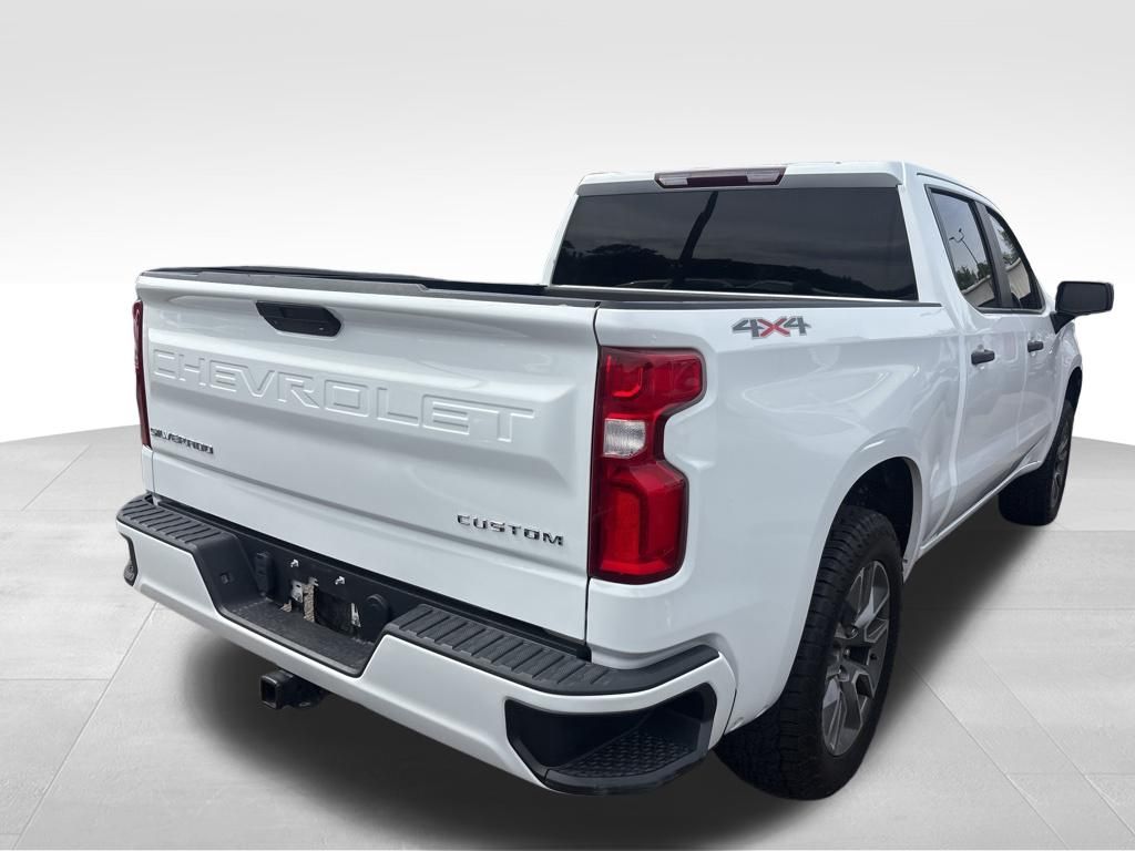 Certified Used 2021 White Chevrolet Custom image 11