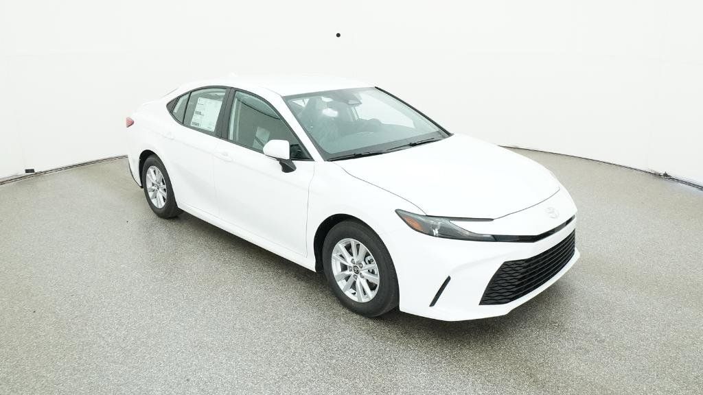 2025 Toyota Camry LE 7