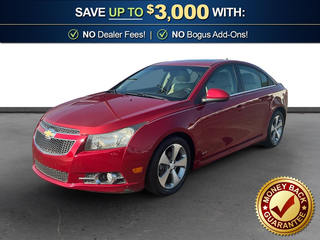 2011 Chevrolet Cruze Rojo (Crystal Red Metallic Tintcoat) Sedán Tracción delantera 6 velocidades Automática marcha alta