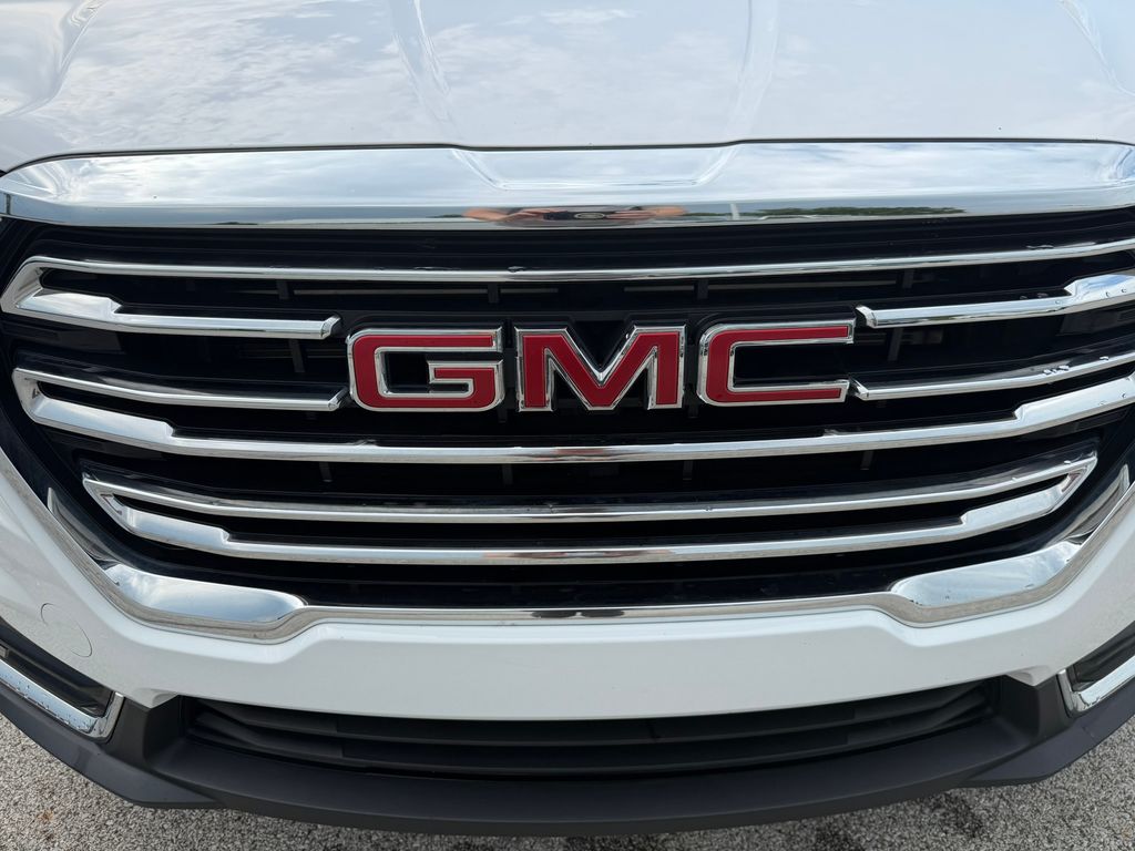 Used 2024 GMC Terrain SUV