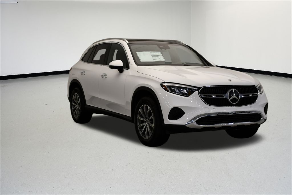 Thumbnail: 2026 Mercedes-Benz GLC - 7