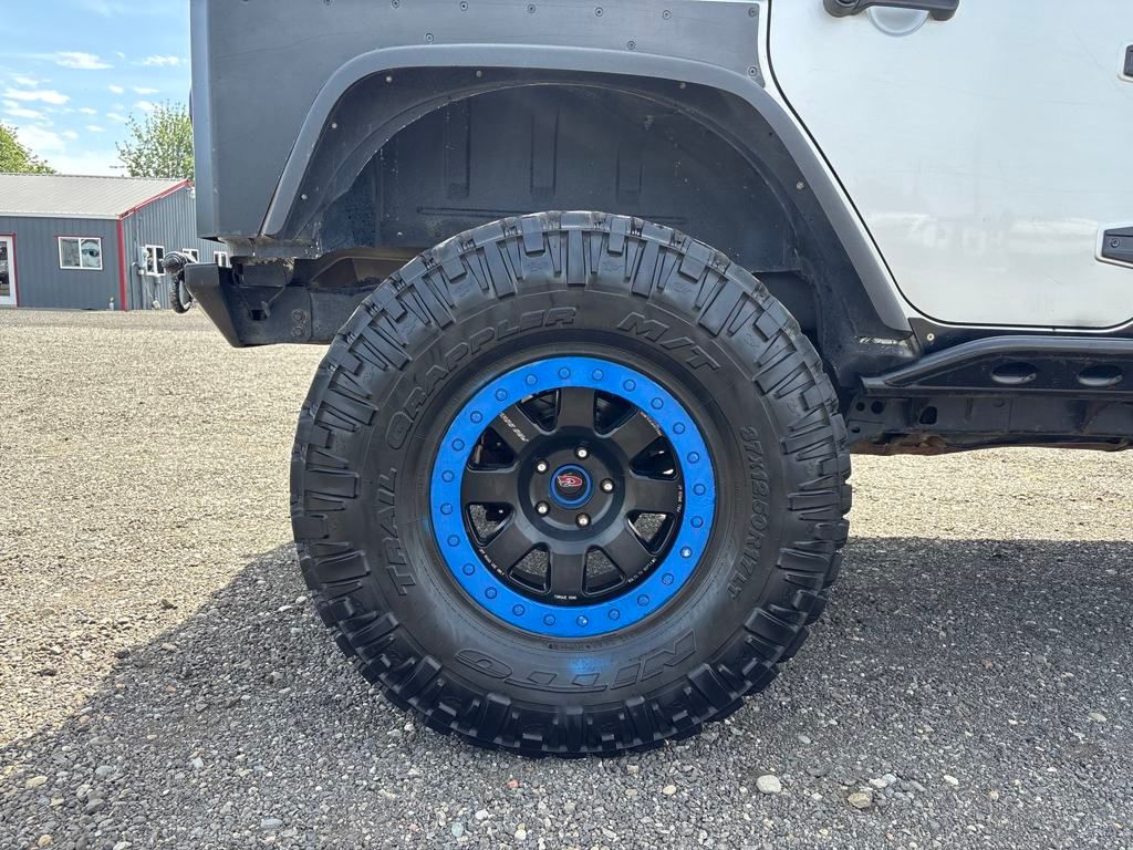 2008 Bright Silver Metallic Clearcoat Jeep Wrangler Unlimited Rubicon 4X4 SUV