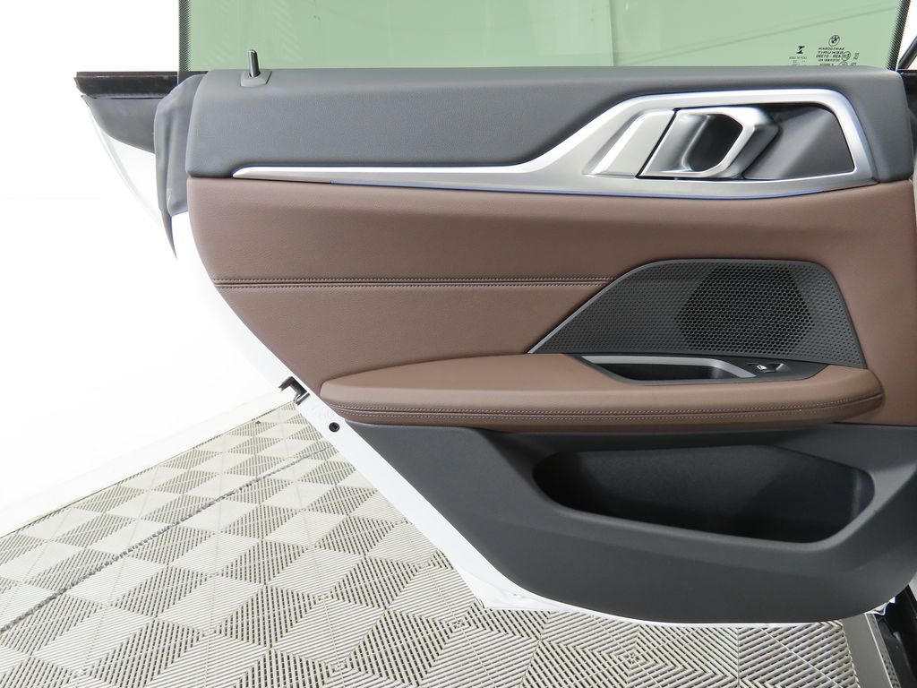 2022 BMW i4 eDrive40 26