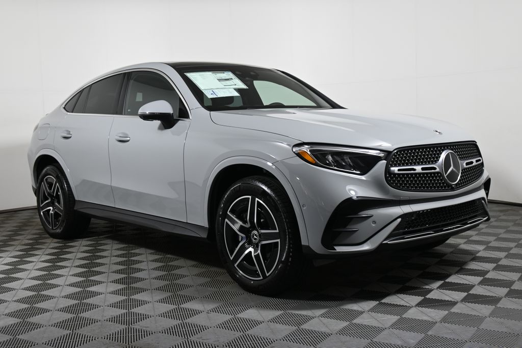 Thumbnail: 2026 Mercedes-Benz GLC - 8