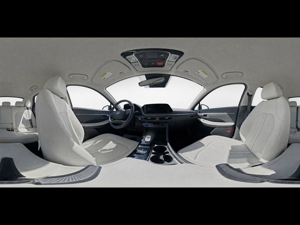 Used 2023 Red Hyundai SEL image 10