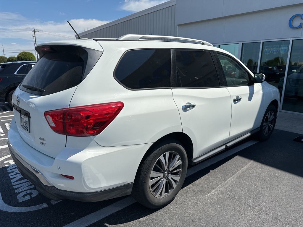 Thumbnail: 2018 Nissan Pathfinder - 4