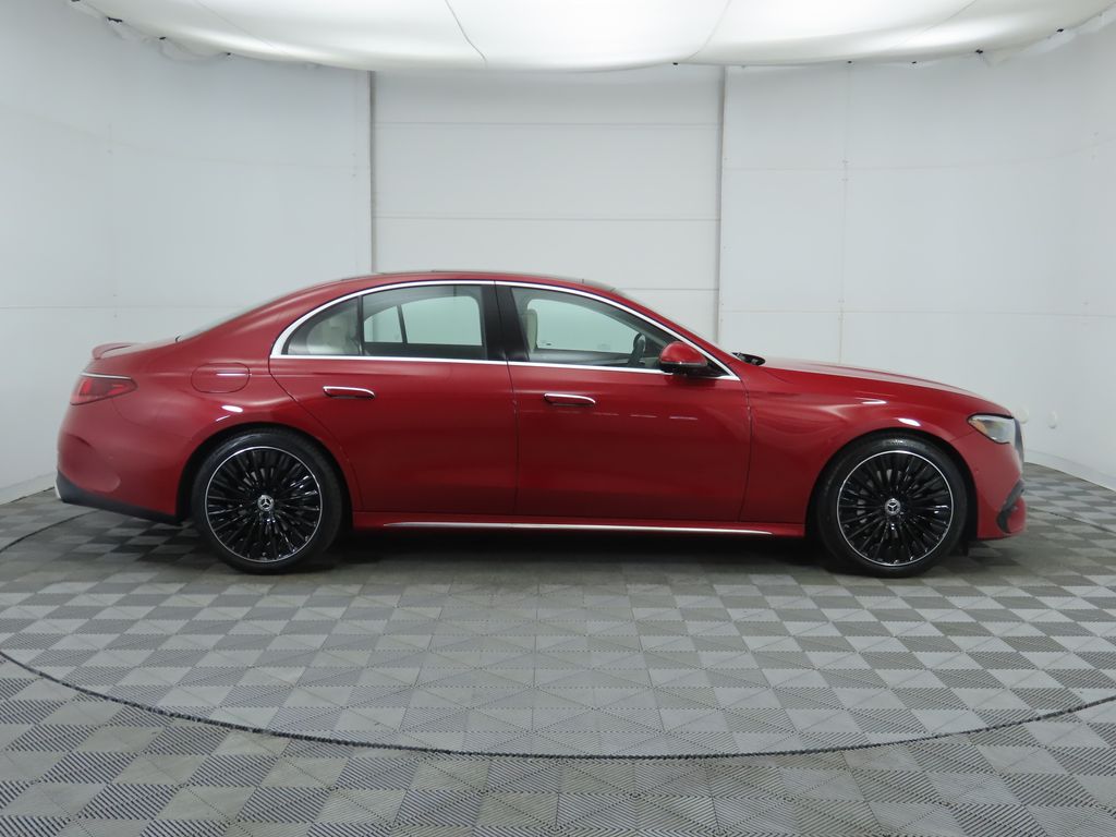 Thumbnail: 2026 Mercedes-Benz E-Class - 4