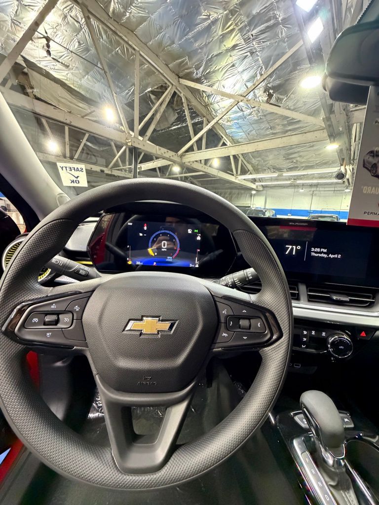 View vehicle photo 6