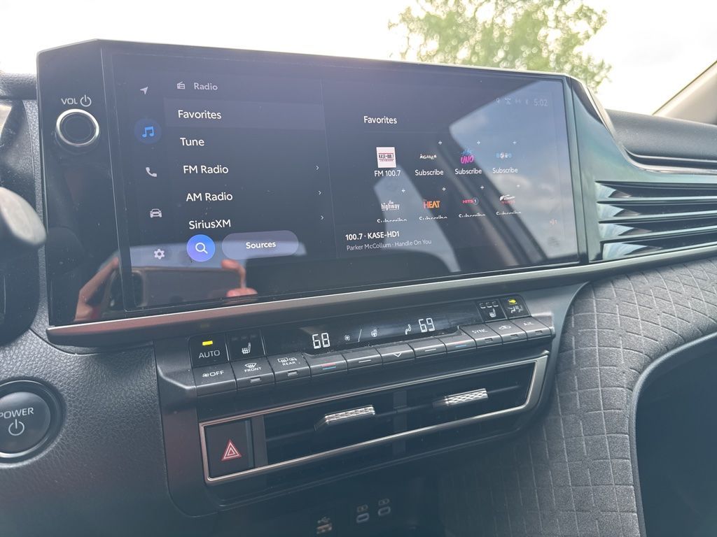 Used Car 2025 Toyota Camry  Xle For Sale Under $35,000 In Taylor, Texas