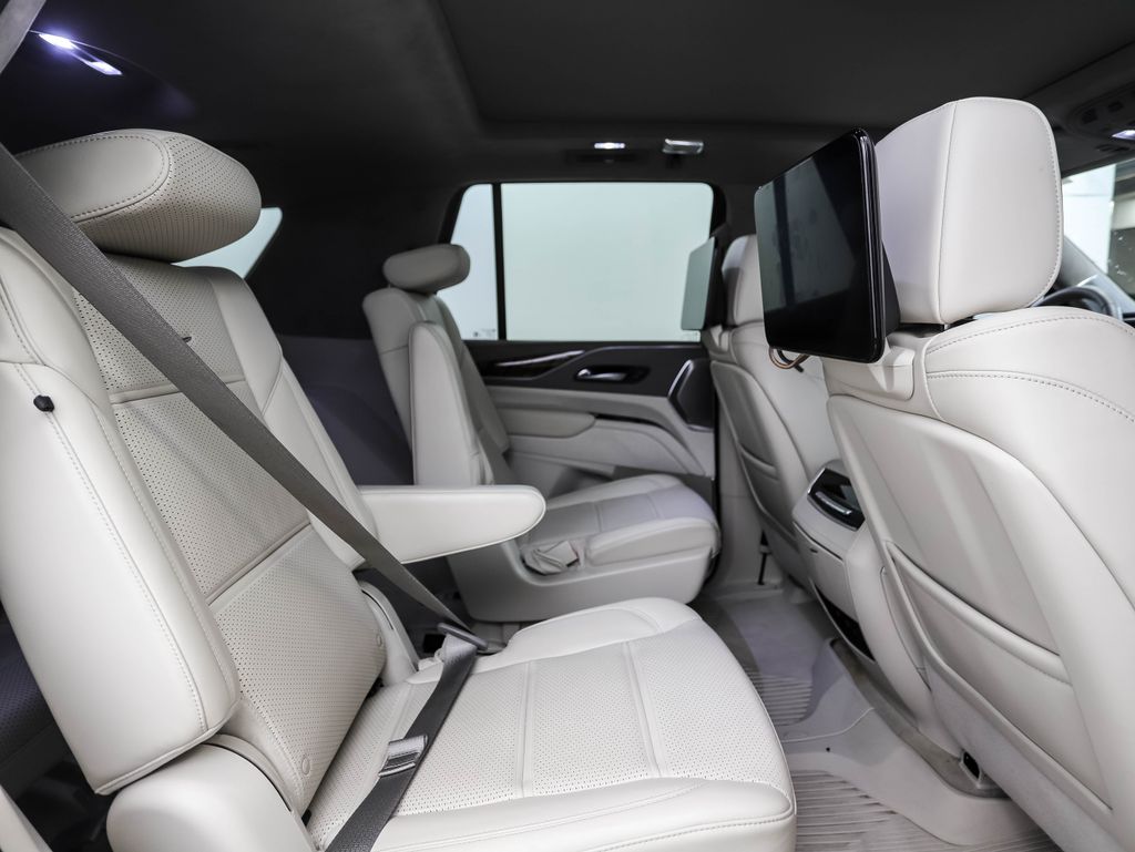 2022 Cadillac Escalade Sport Platinum 28