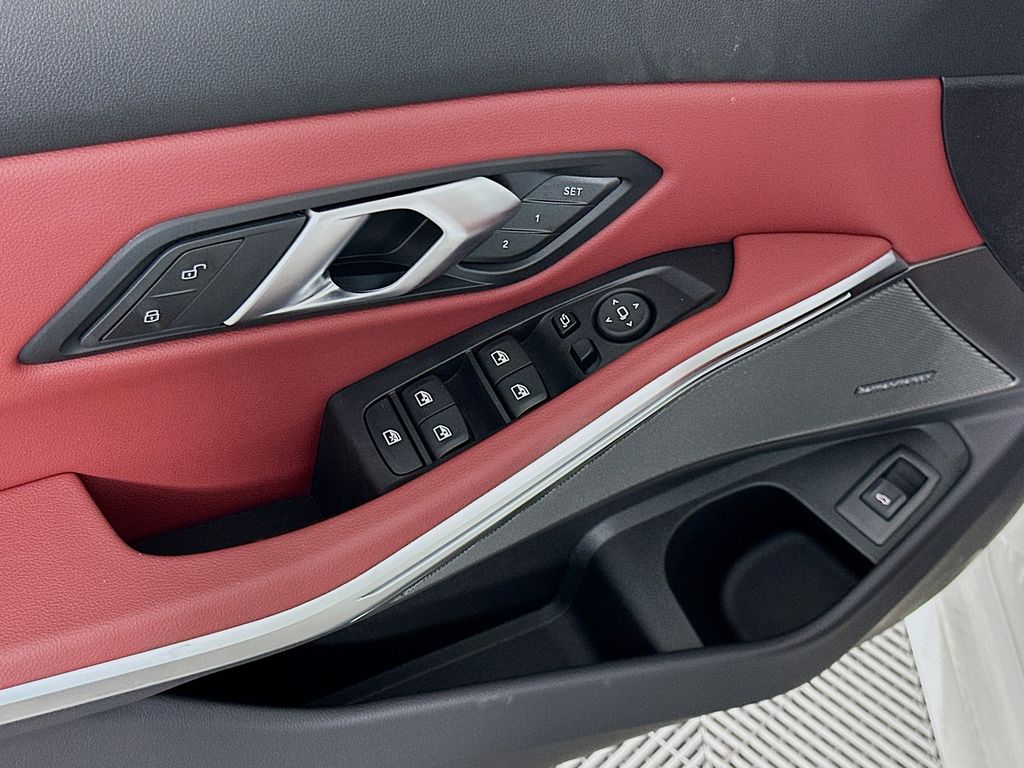 Thumbnail: 2026 BMW 3 Series - 20