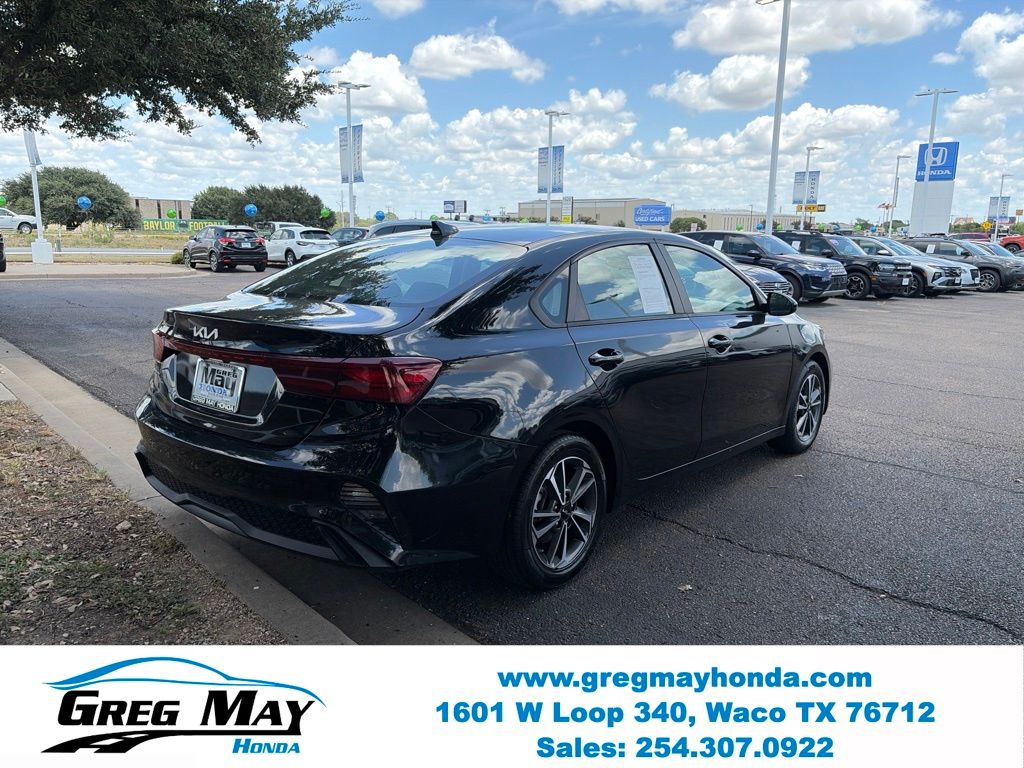 2023 Kia Forte LXS - 7