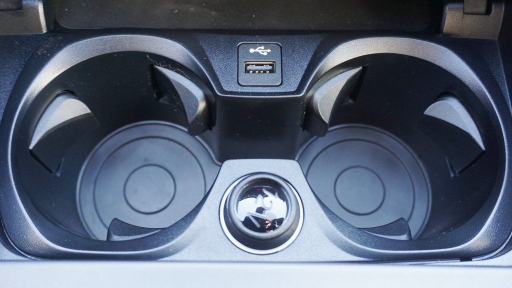 2025 BMW 2 Series 230i - Photo 14