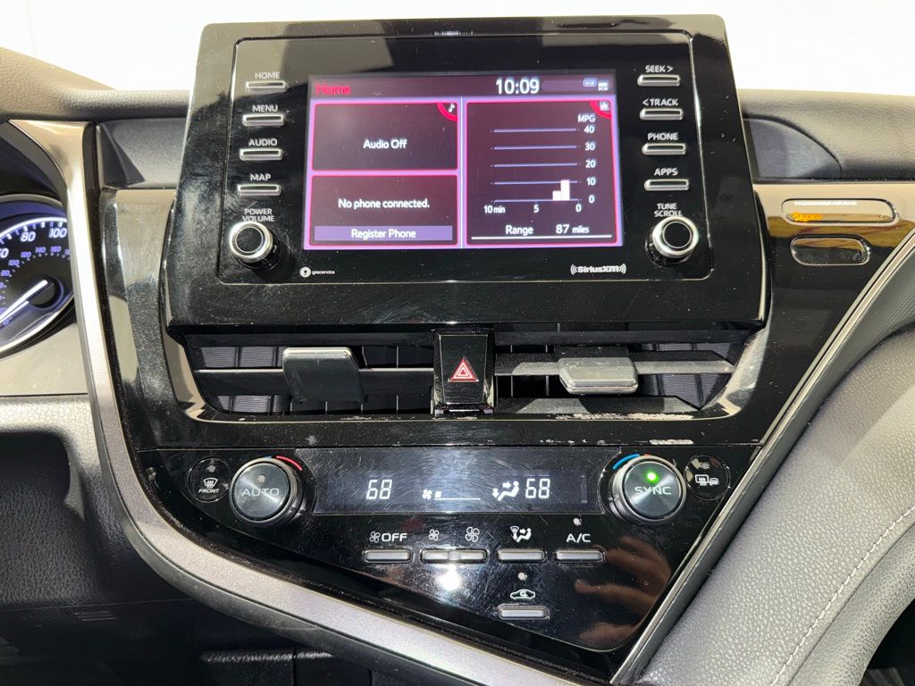 Thumbnail: 2023 Toyota Camry - 24