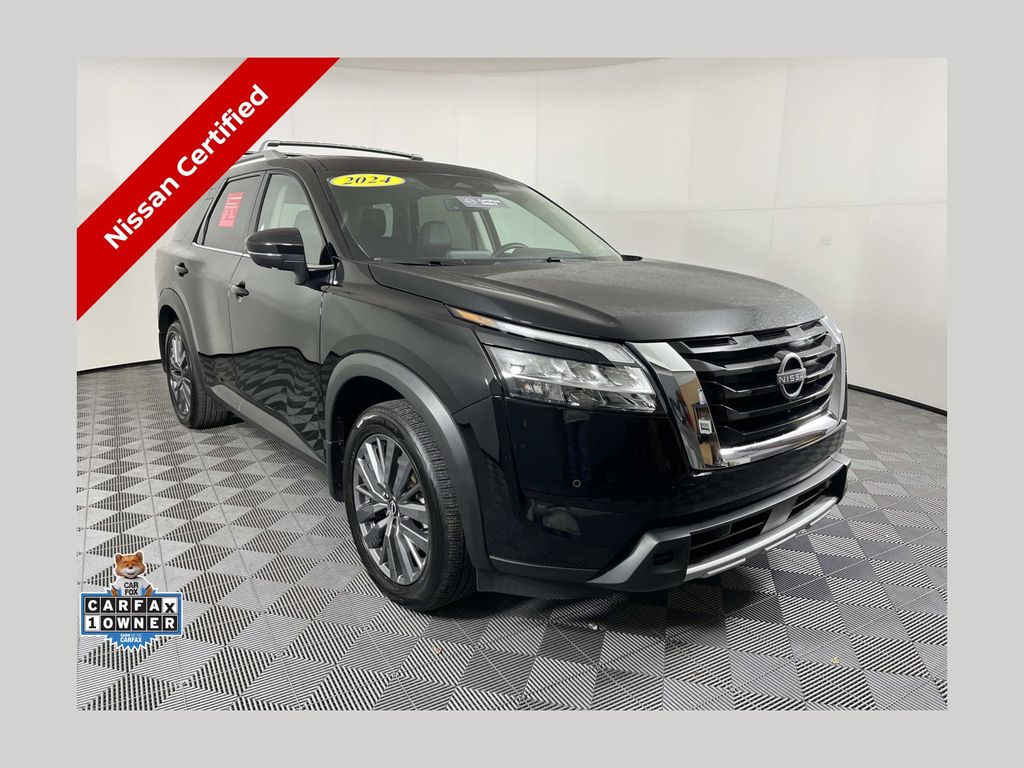 2024 Nissan Pathfinder SL FWD