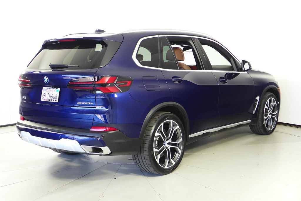 Thumbnail: 2024 BMW X5 - 7