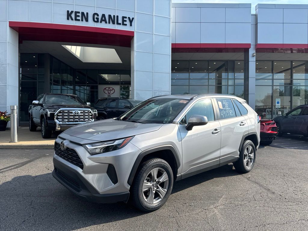 Silver Sky Metallic 2025 Toyota RAV4 SUV / Crossover Front-Wheel Drive 8-Speed Automatic