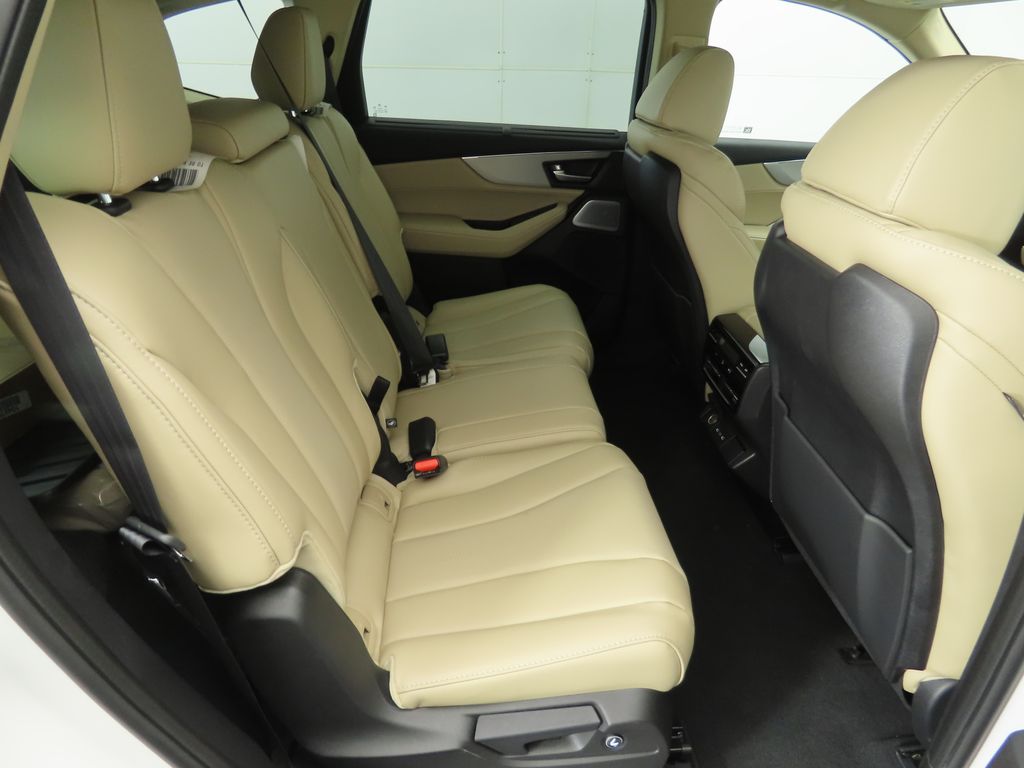 Thumbnail: 2026 Acura MDX - 22