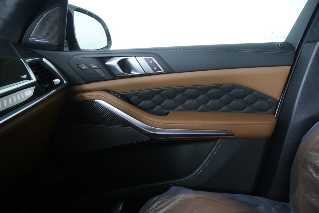 Thumbnail: 2026 BMW X5 - 26