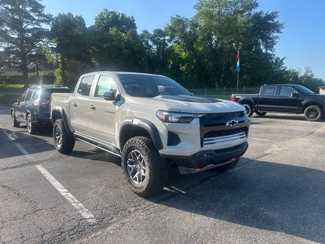 White Sands 2026 Chevrolet Colorado Pickup Truck Four-Wheel Drive 8-Speed Automatic