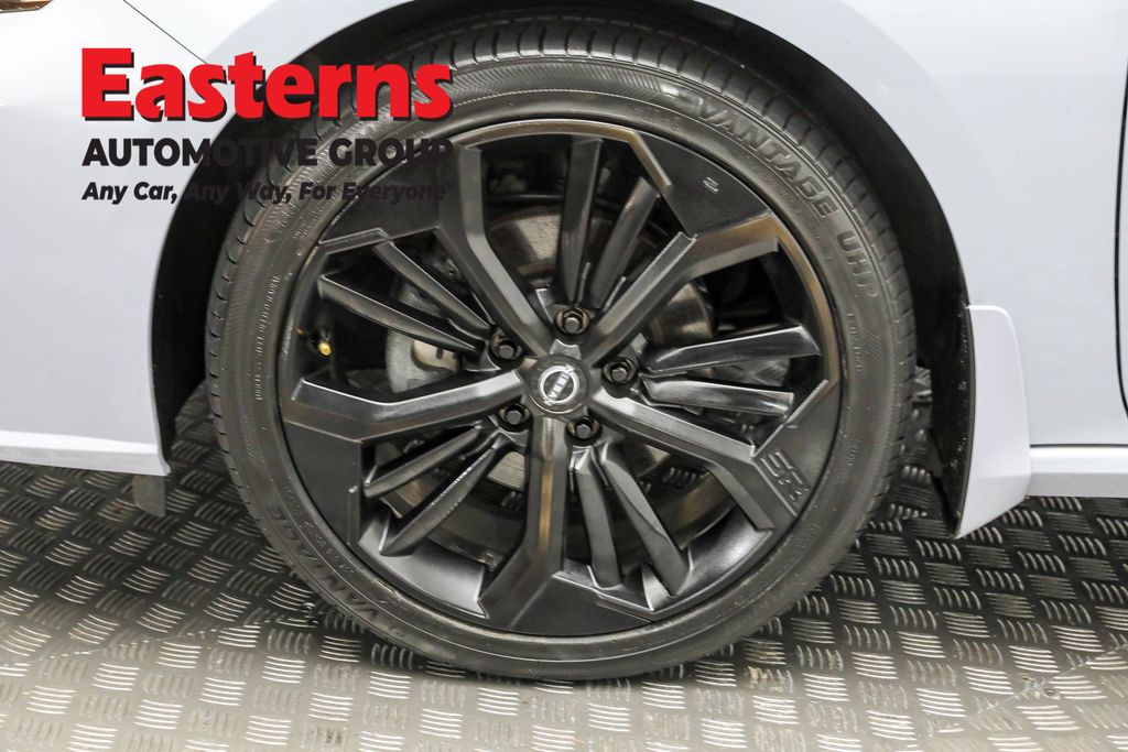 Used 2023 Gray Nissan 2.5 SR image 31