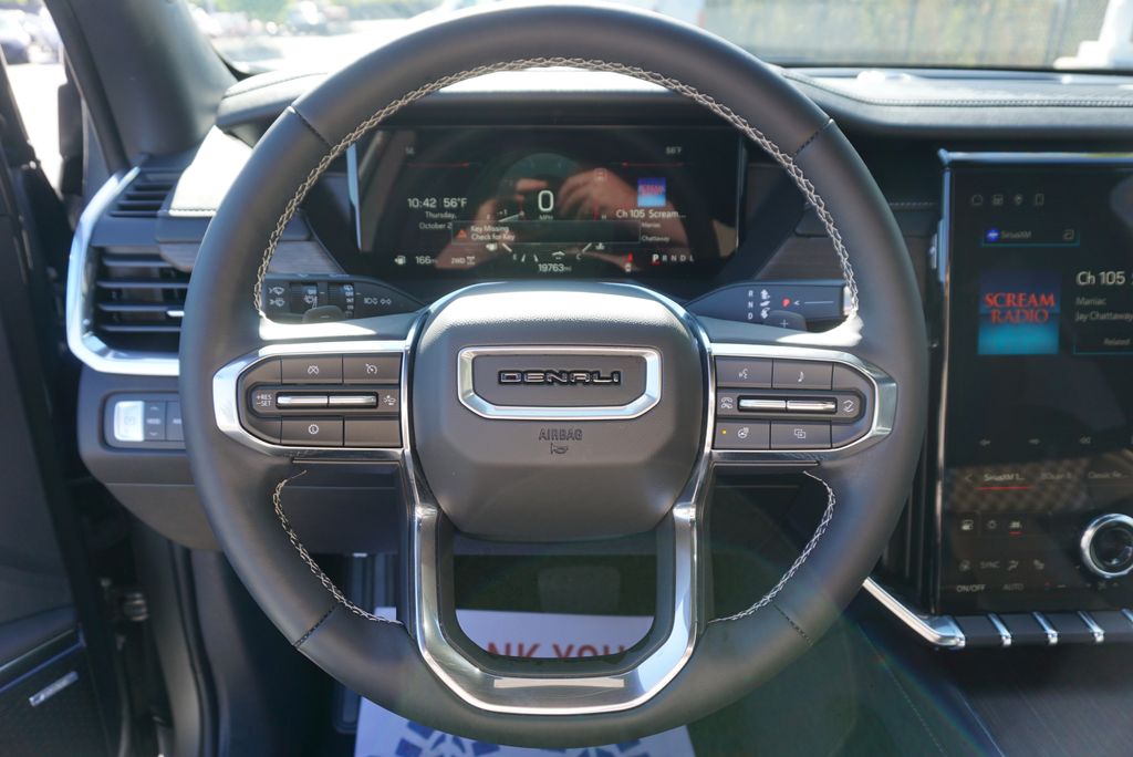 Thumbnail: 2024 GMC Acadia - 26