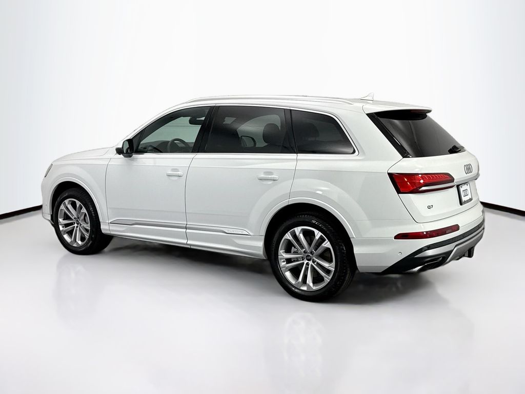 Thumbnail: 2025 Audi Q7 - 7