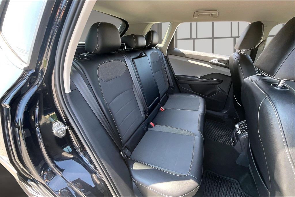 Used 2022 Volkswagen Taos SUV