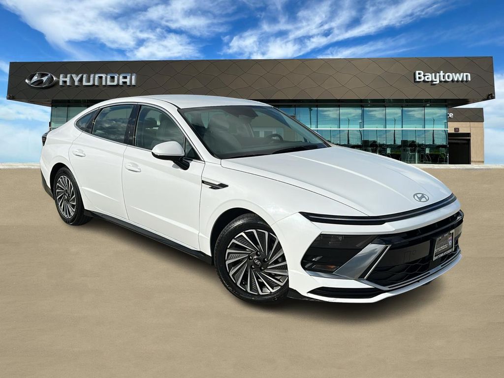 2025 Hyundai Sonata Hybrid SEL - 0