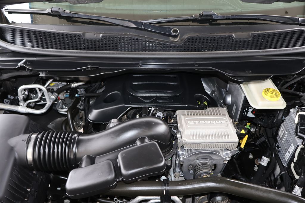 2022 Jeep Wagoneer Series III 32