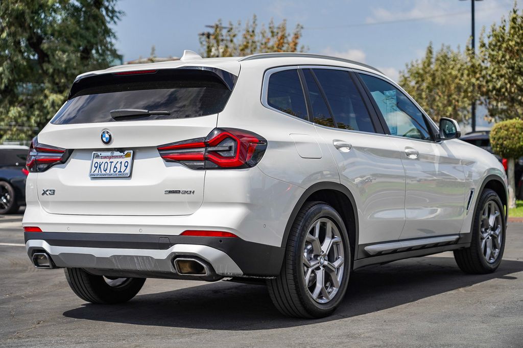 2024 BMW X3 sDrive30i 8