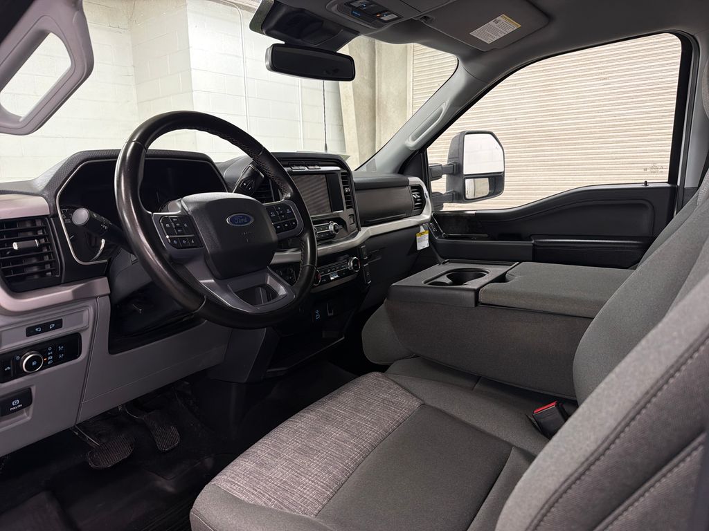 Certified Used 2023  Ford XLT image 6