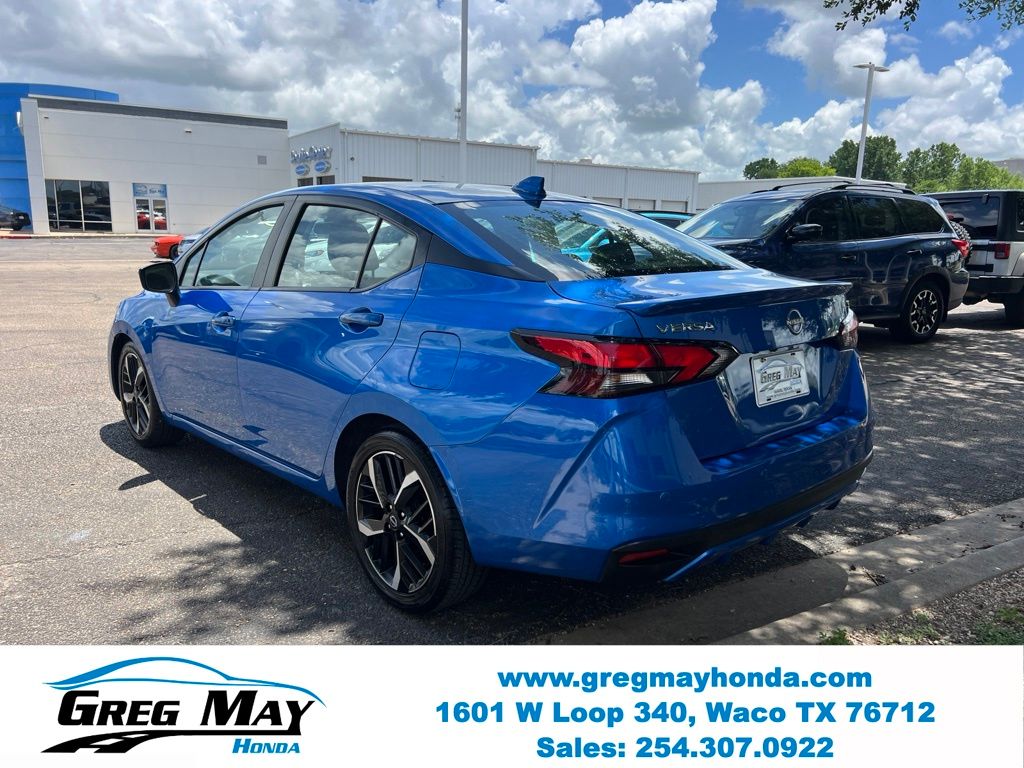 2024 Nissan Versa 1.6 SR - 4