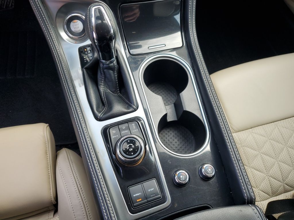 Used Car 2017 Nissan Maxima  Platinum For Sale Under $15,000 In Austin, Texas