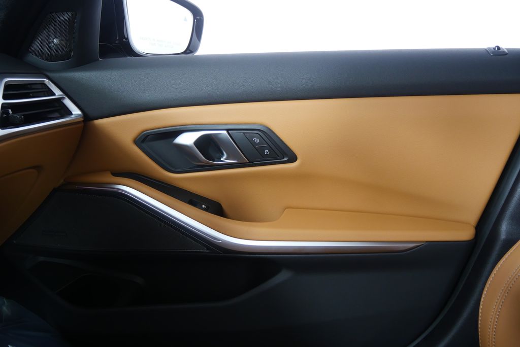 Thumbnail: 2026 BMW 3 Series - 24