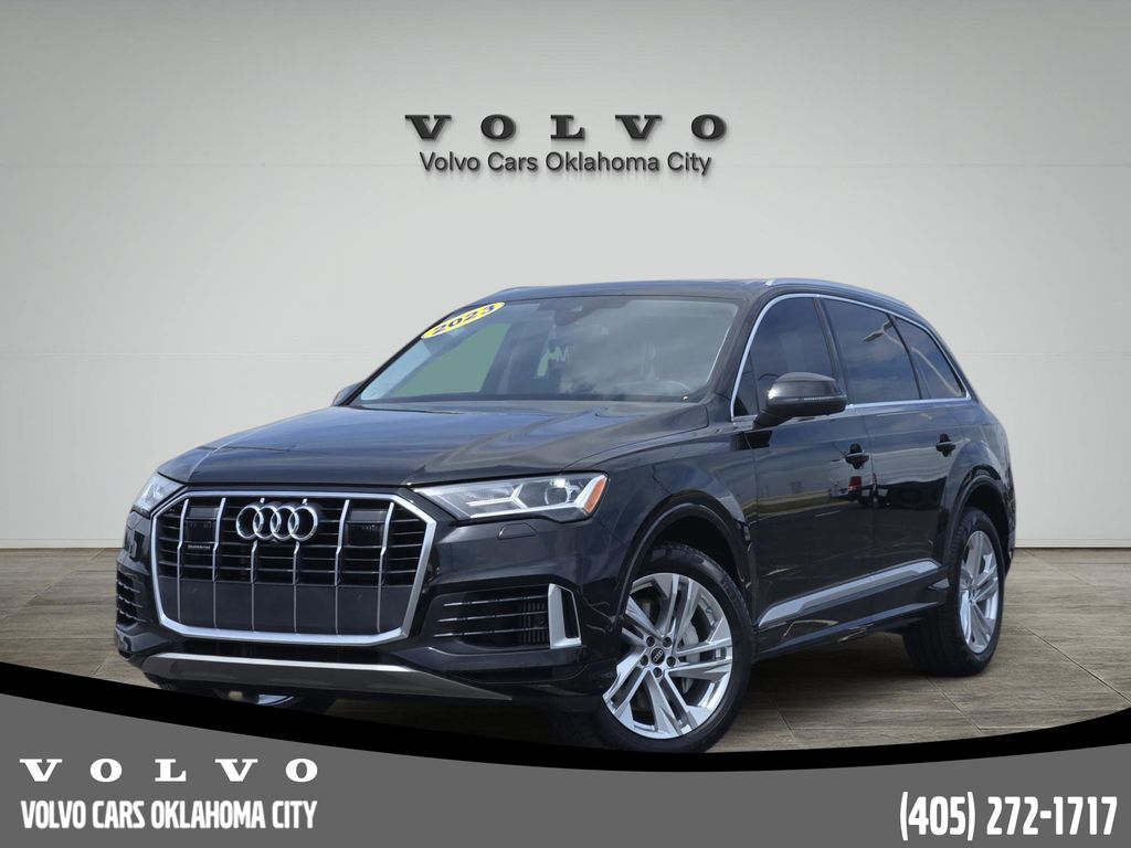 2023 Audi Q7 55 Premium Plus quattro Tiptronic's photo